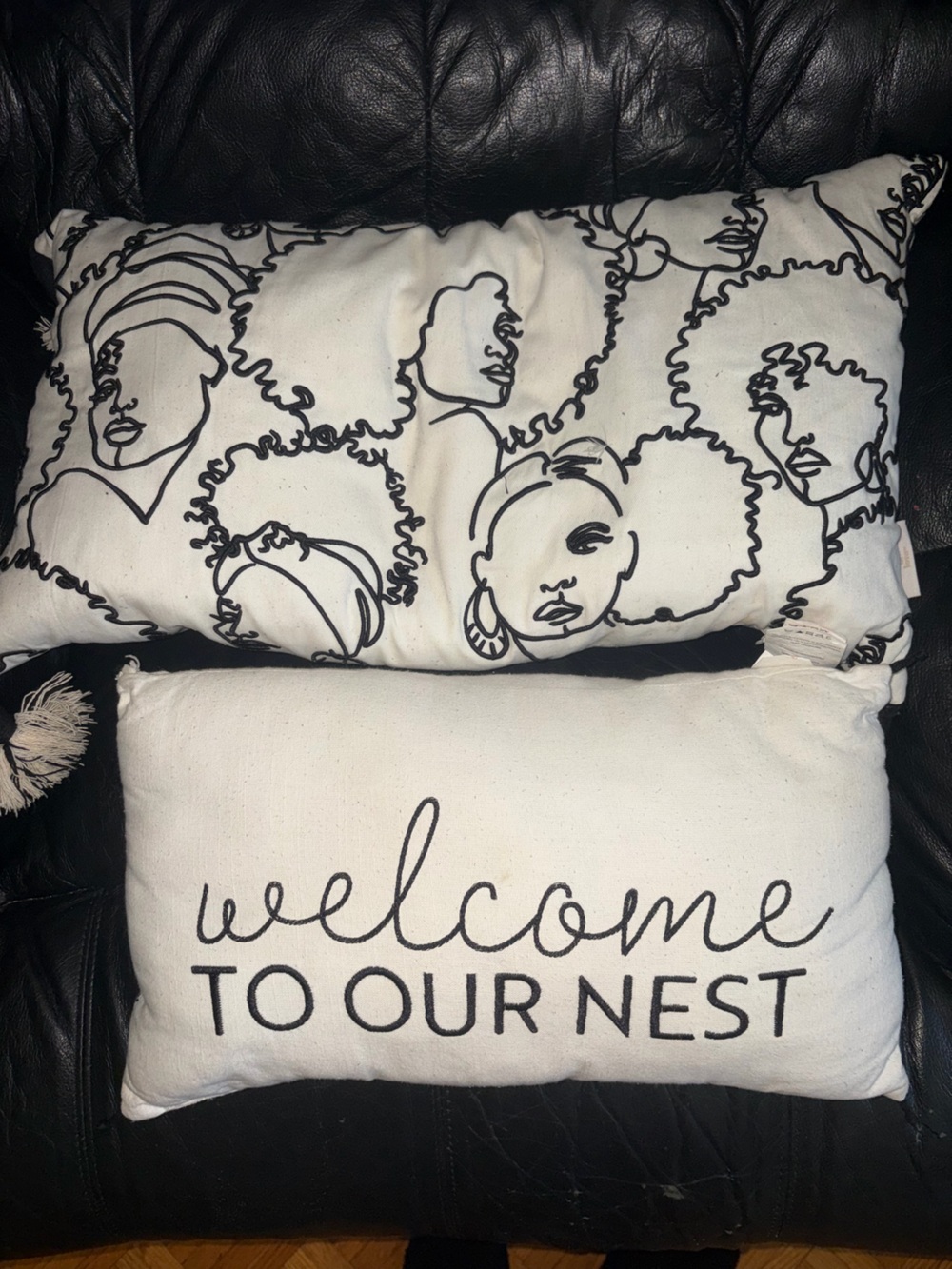 Decorative Black & White Face-Print Throw Pillow Set - Home Bedding
